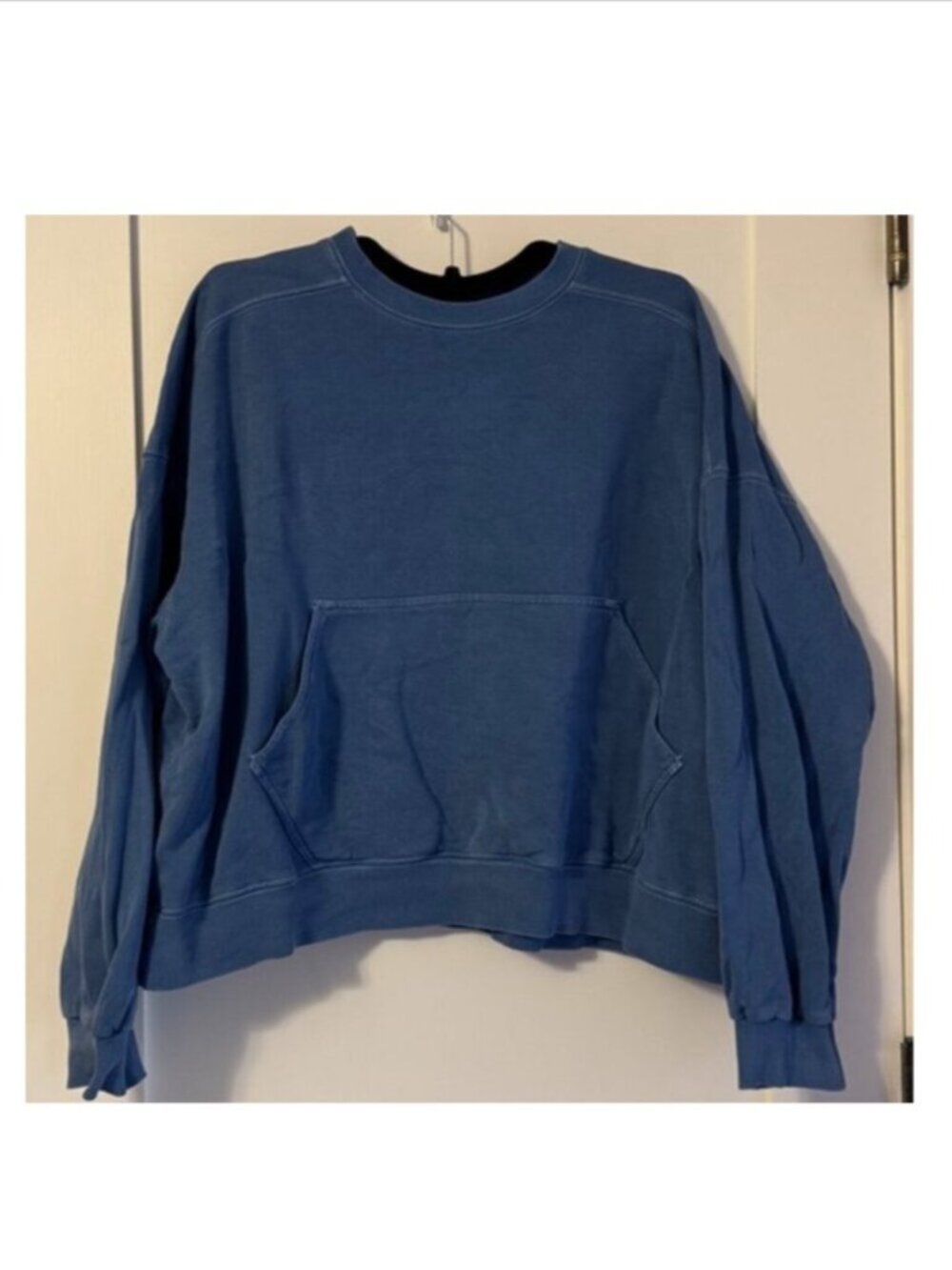 No. 6 Smith Sweatshirt Pocket  M/L Le Bon Shoppe